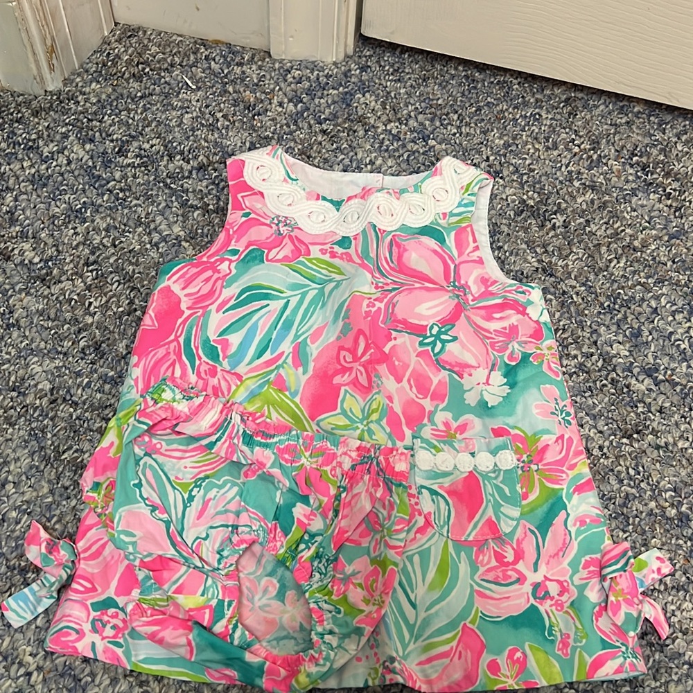 EEUC Lilly Pulitzer Hot on the Scene infant dress and bloomers size 6-12M